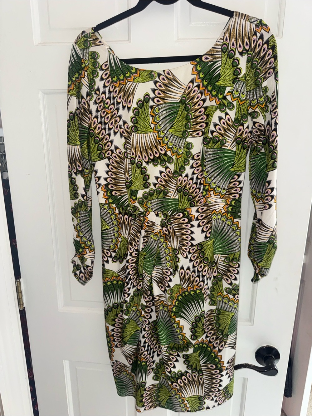 Green Botanical-Print Long Sleeve V-Neck Dress